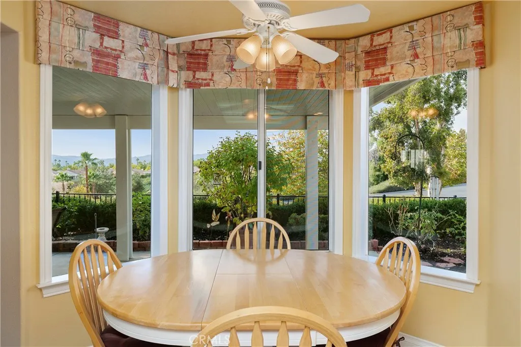 40083 Corte Lorca, Murrieta, California 92562 home-pic-14